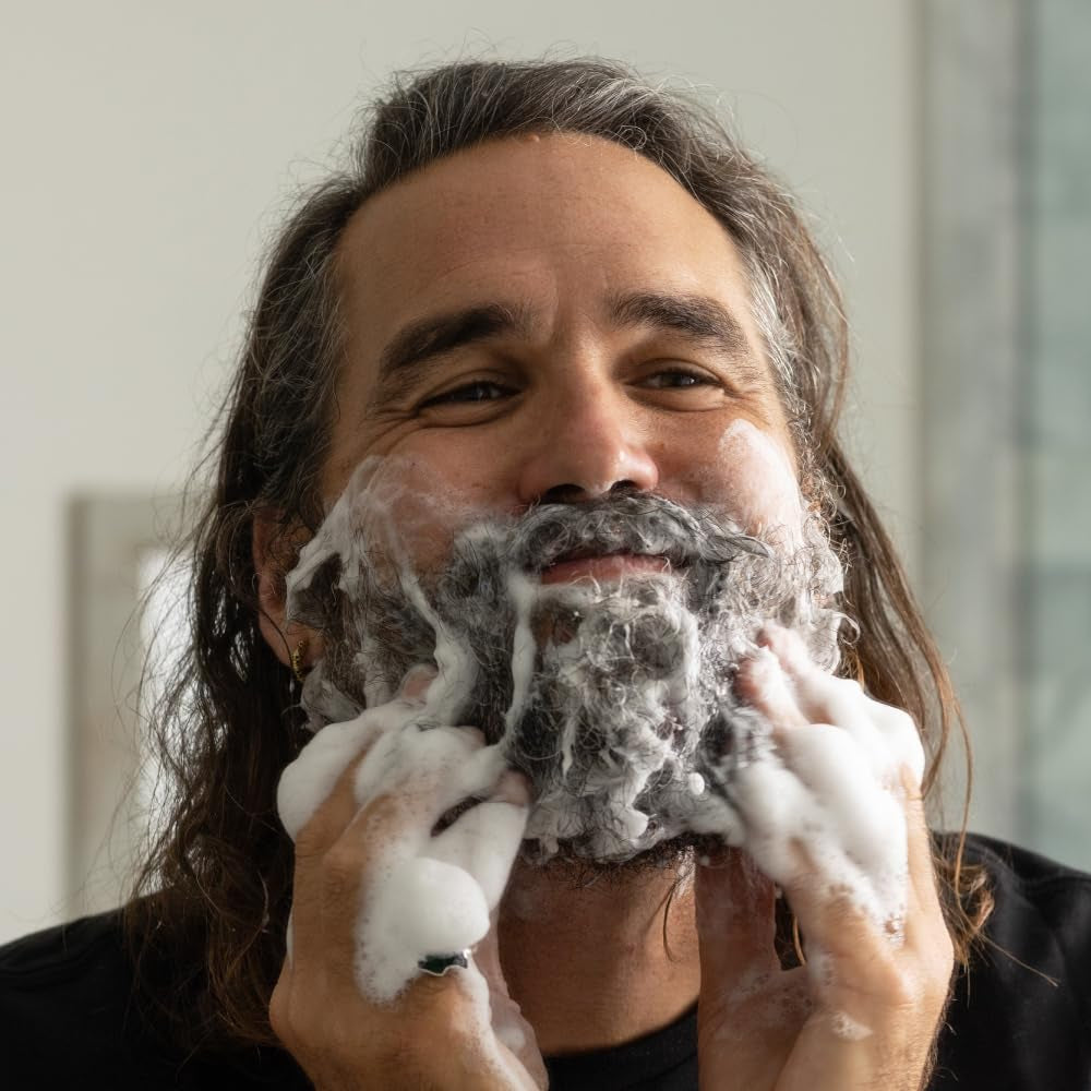 Beard Shampoo Wash, Infused with Green Tea & Natural Ingredients to Cleanse and Soften Beard – 8 Oz. Made in USA – Sandalwood