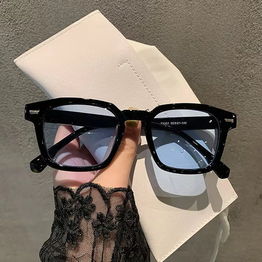 Retro 2024 Classic Vintage Square Sunglasses Women Oversized Sunglasses Women Men Retro Black Luxury Sun Glasses UV400